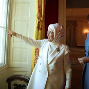 emine erdogandan melania trumpa mektup ukrayna icin gosterdiginiz hassasiyeti gazze icin de gosterin TBcGuy9n