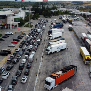 turkiyede tatillerini tamamlayan gurbetcilerin donus yolculugu basladi zf4DfgMm