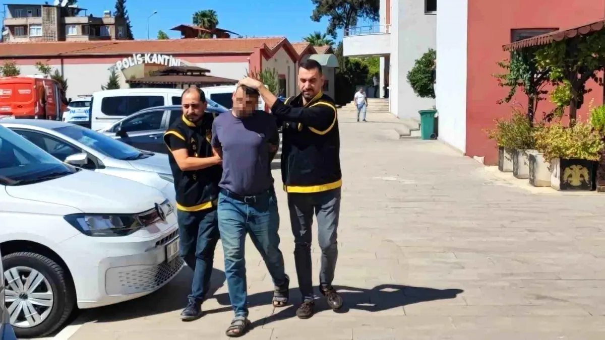 adanada arac parki kavgasi baba oldu kiz yaralandi 8JeDMhvV