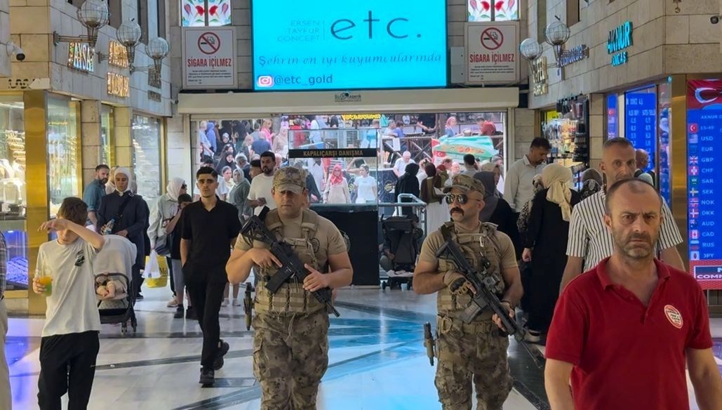 kuyumcudan 10 milyon avro harac isteyip is yerini basariz dediler ozel harekat devriye geziyor A3TP9RAu