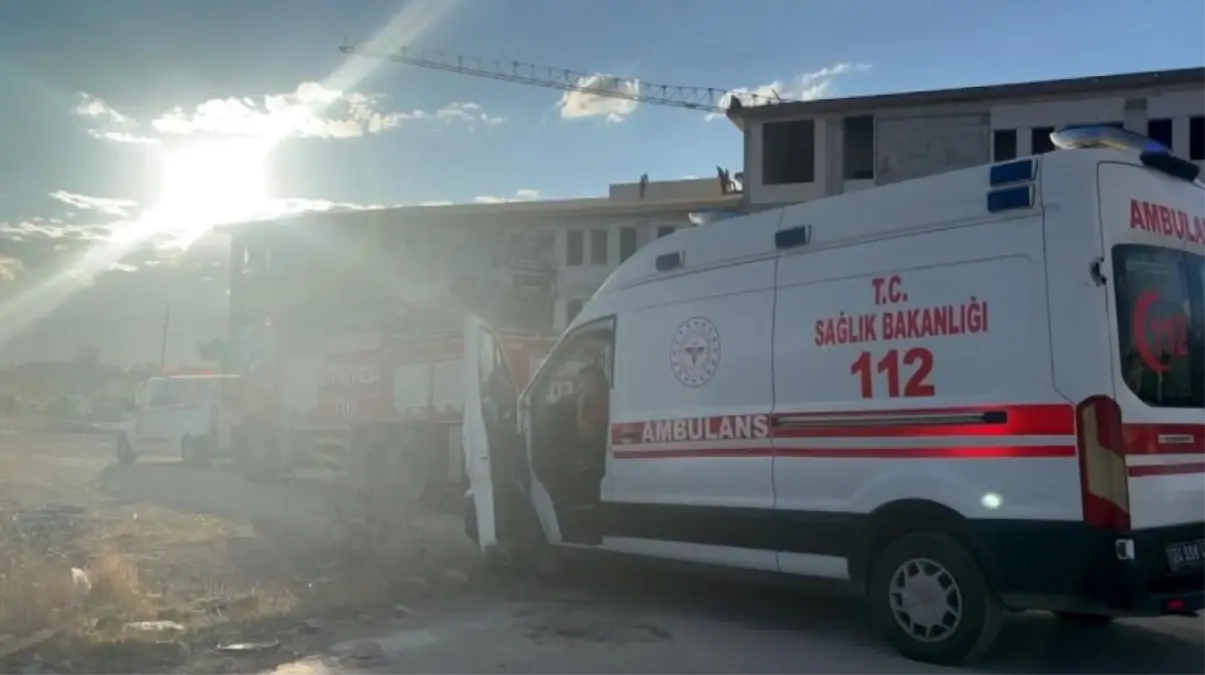 erzincanda isciler catiya cikti ypzIgmvc