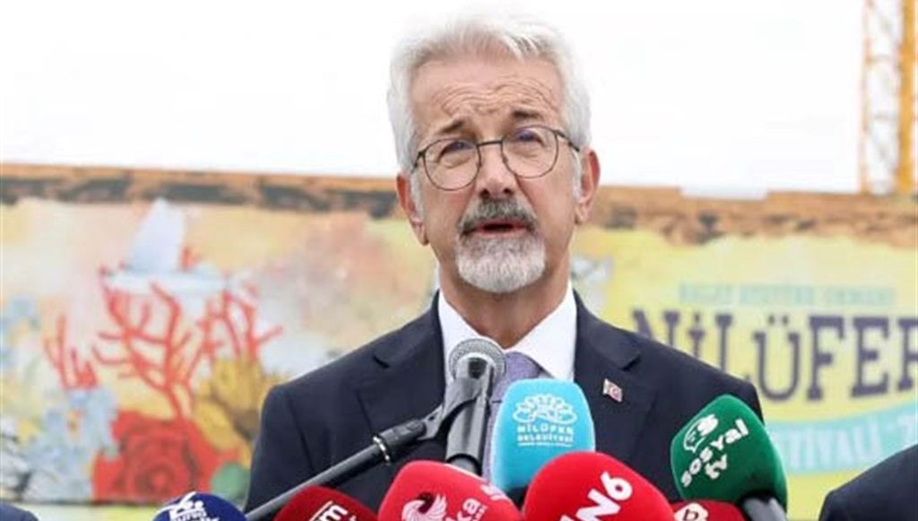 gozaltindaki eski nilufer belediye baskani turgay erdem adliyeye sevk edildi D6lDeNxG.jpg