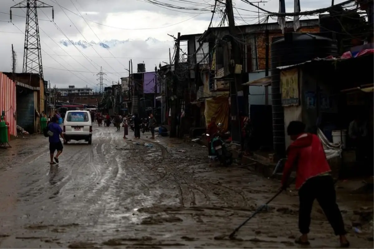 nepalde siddetli yagislar 47 can aldi 5TxGahPY