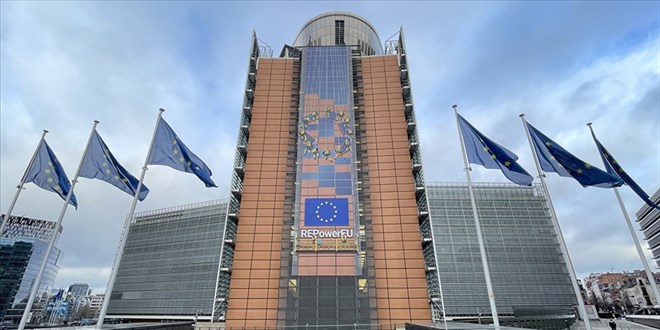 ab komisyonu 2025 turkiye raporunu acikladi 74CPFMUD.jpg