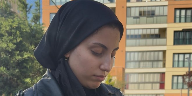 istanbulda ozel universitede basortulu ogrenciye hakaret iddiasi kvg537SA.jpg