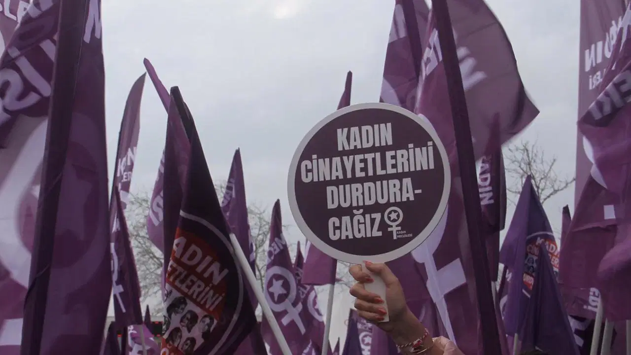 kadin cinayetlerini durduracagiz platformunun ekim ayi verileri aciklandi 19 kadin cinayeti 22 supheli olum rcI9KdWK.jpg