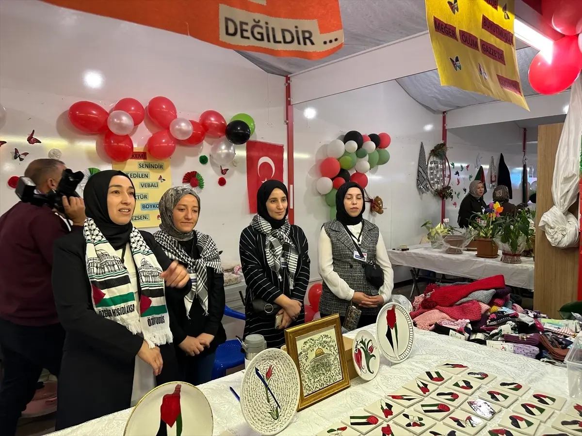 kahtada filistin icin kermes duzenlendi 1iQn6ygp.jpg