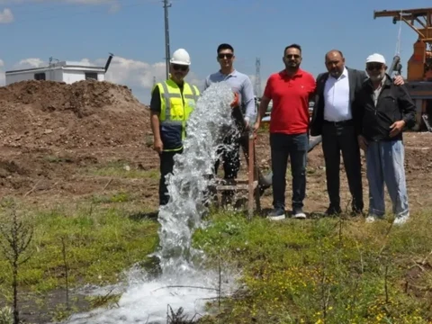 Kaskiden talas menguceke yeni su kaynagi B9n82Mdm